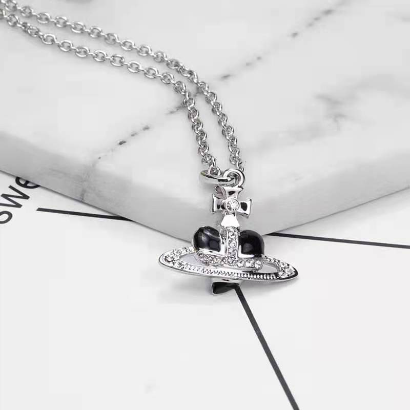 European and American Love Saturn Necklace
