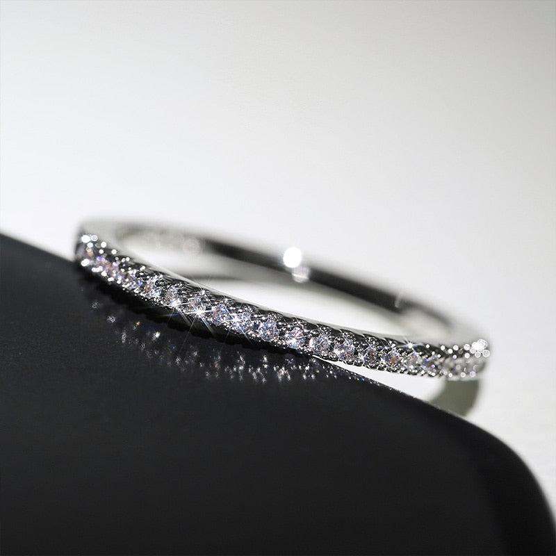 Huitan Versatile Cubic Zirconia Wedding Ring