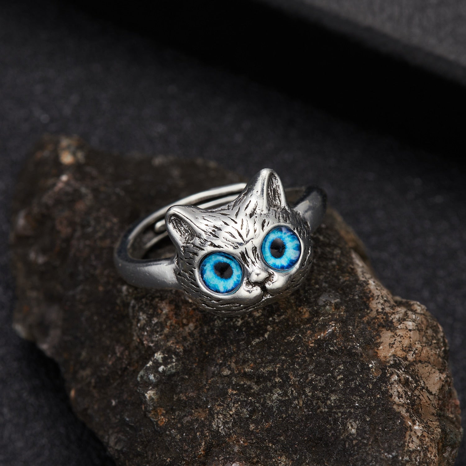 Gothic Vivid Adjustable Cat Ring