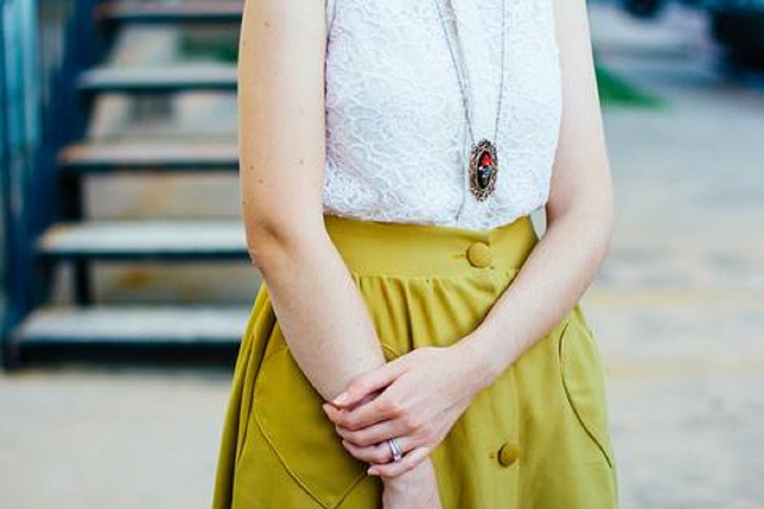 20 Ways To Wearing Statement Necklaces