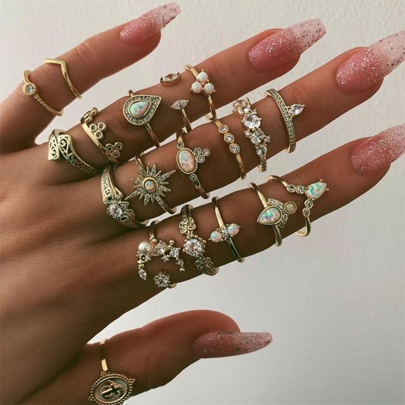 Vintage Gold Star Midi Moon Rings Set - Kirijewels.com