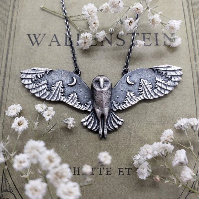 Exquisite Barn owl Necklace