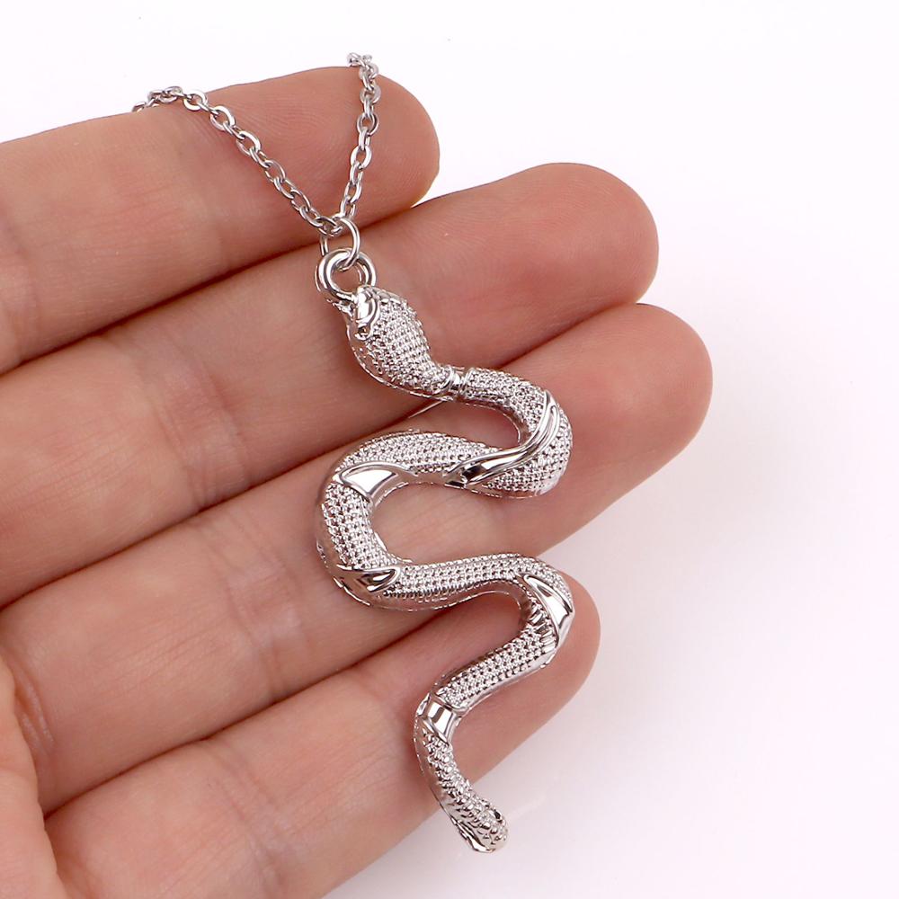Minimalist Dangle Snake Pendant Necklace