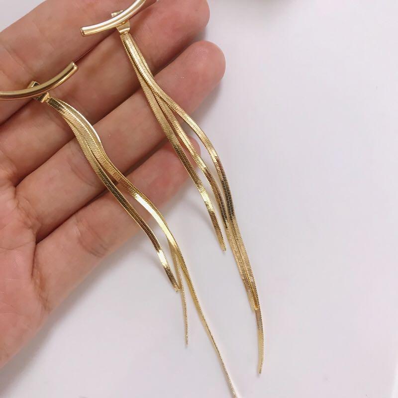 Glossy Arc Long Thread Tassel Drop Earrings - Kirijewels.com