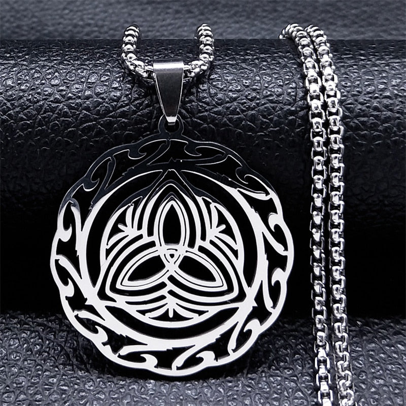 Irish Knot Witchcraft Stainless Steel Chain Necklace