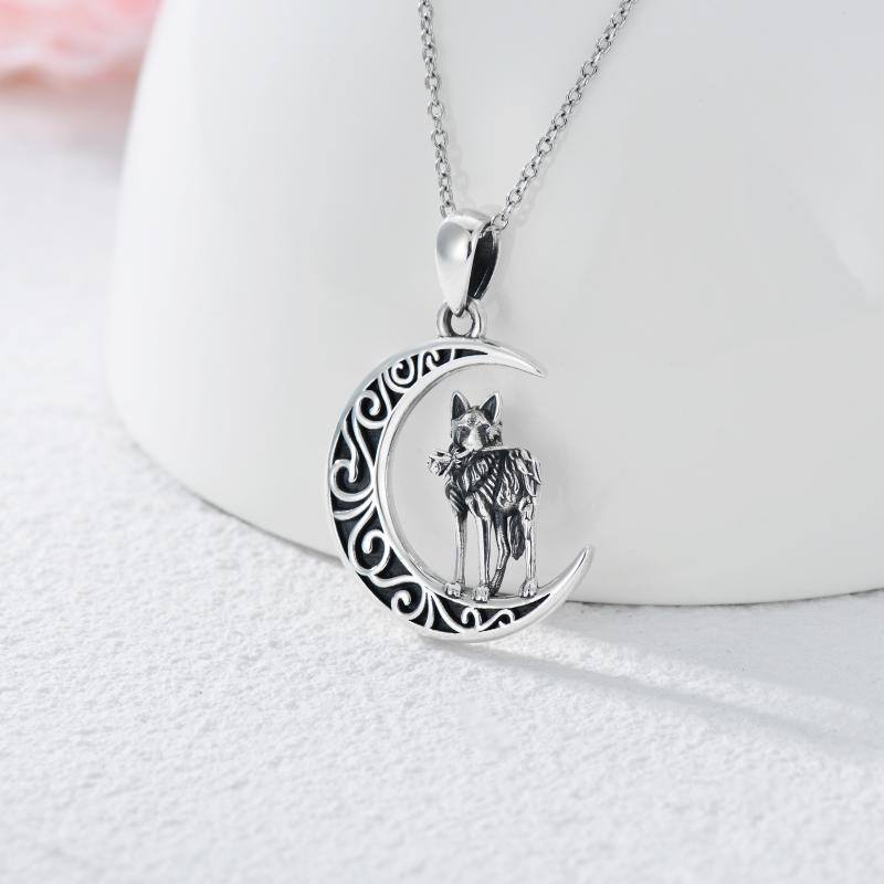 Retro 925 Sterling Silver Wolf Moon Necklace