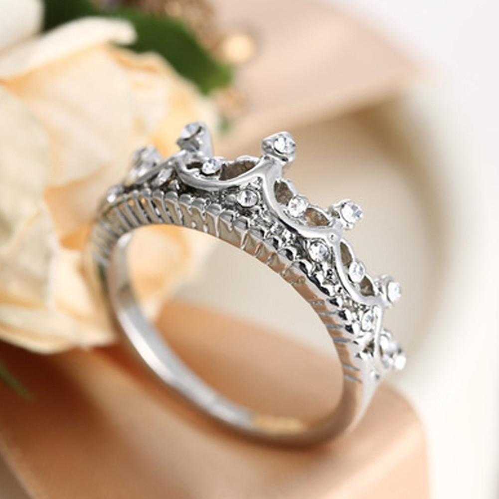 A Crown Diamond Ring